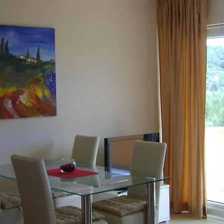Apartment Sanja *