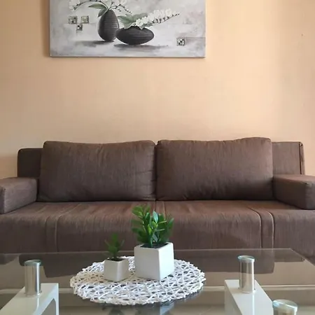 Sanja Apartment *
